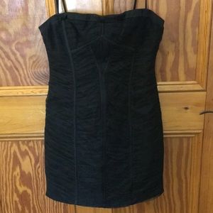 Women’s size 6 BCBG cocktail dress in black
